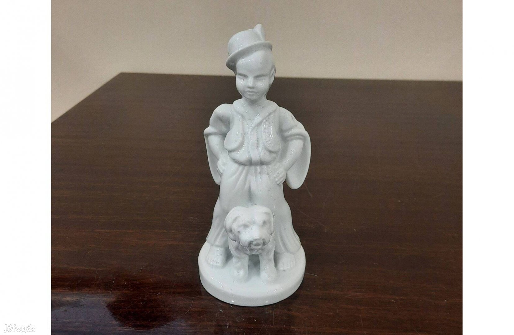 Fehér Herendi porcelán juhász fiú puli kutyával porcelán figura eladó