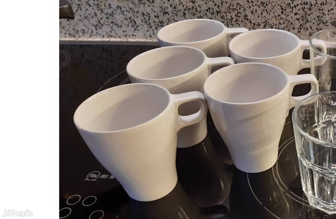 Fehér IKEA bögrék