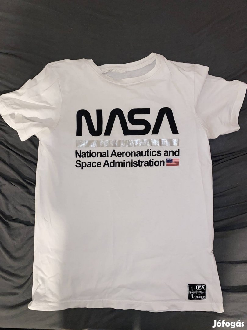 Fehér NASA mintás gyermek póló 