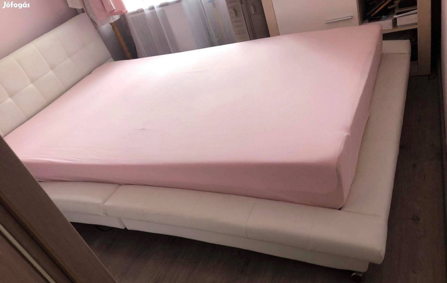 Fehér ágykeret-Franciaágy eladó matraccal