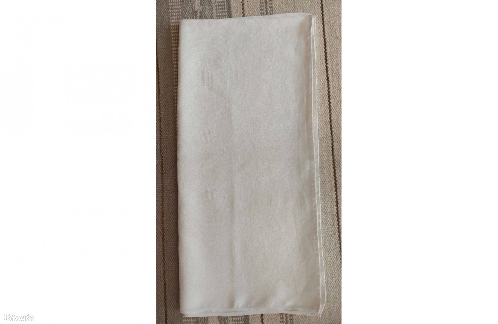 Fehér damaszt abroszok