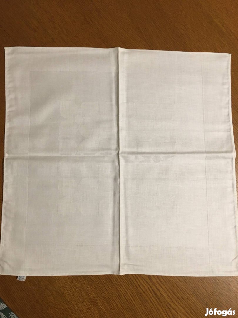 Fehér damaszt szalvéta