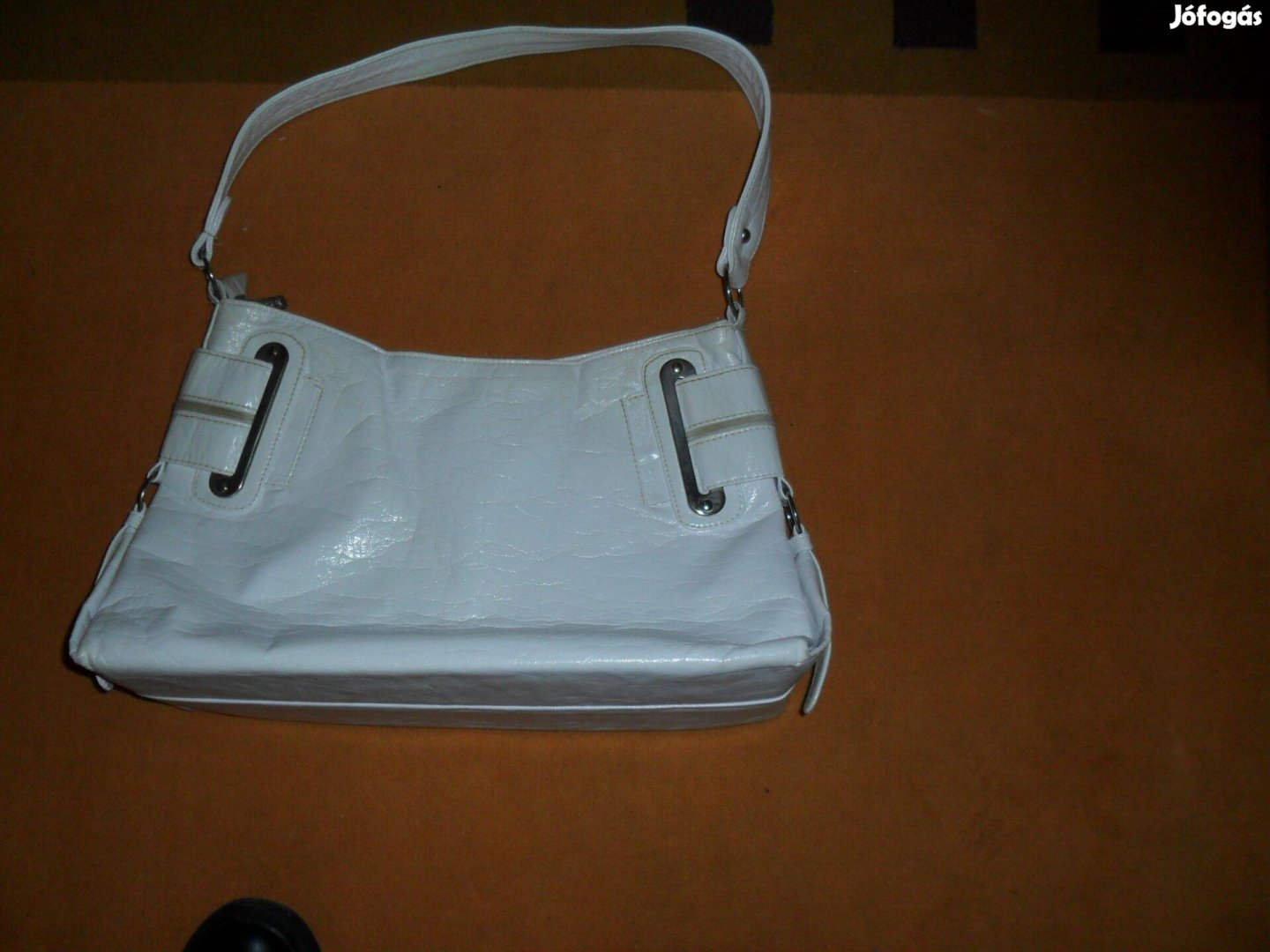 Fehér divat táska újszerű állapotban