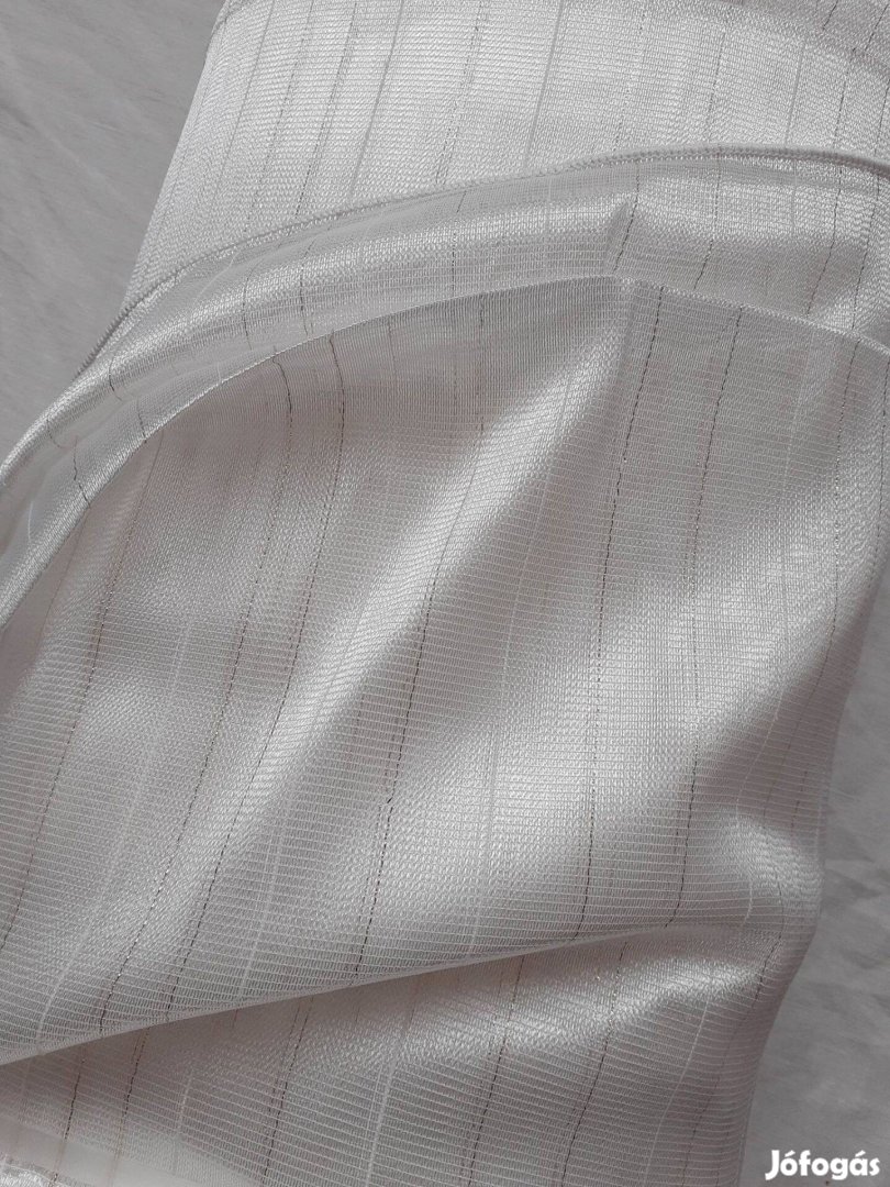 Fehér ezüst csíkos új függöny 4,8m x 300 cm