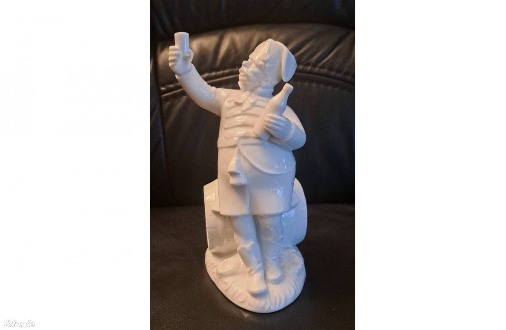 Fehér herendi tokaji borivó porcelán