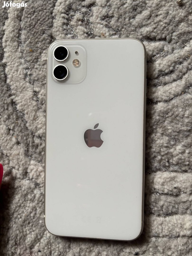 Fehér iphone 11