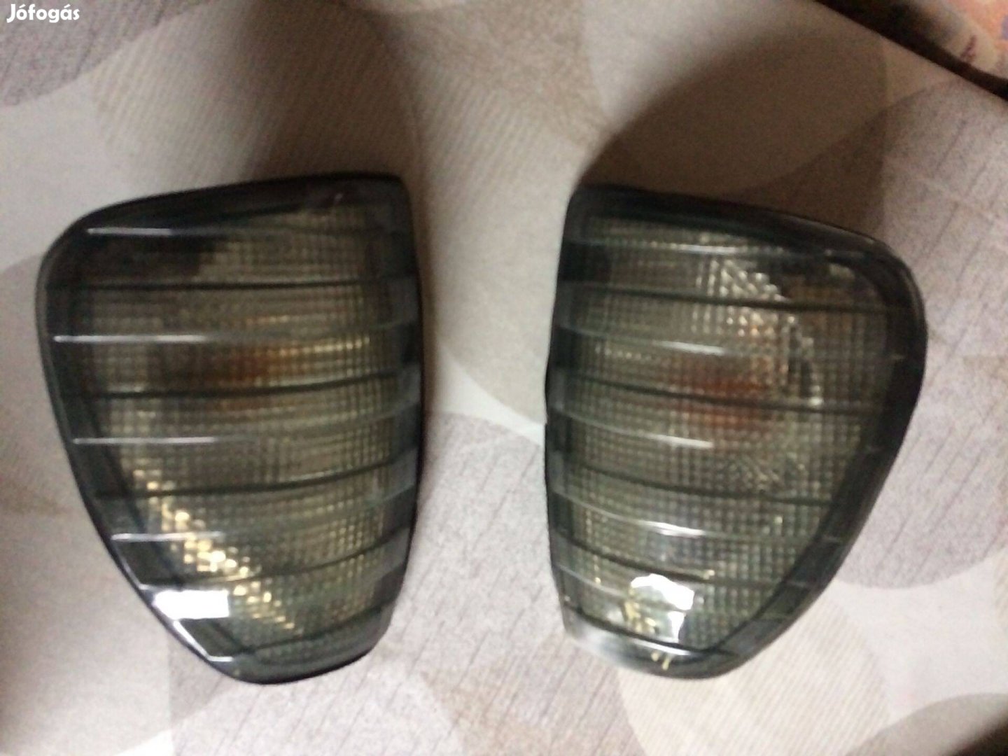 Fehér irányjelző lámpa garnitúra, Mercedes W 123 (1976-1984) eladó