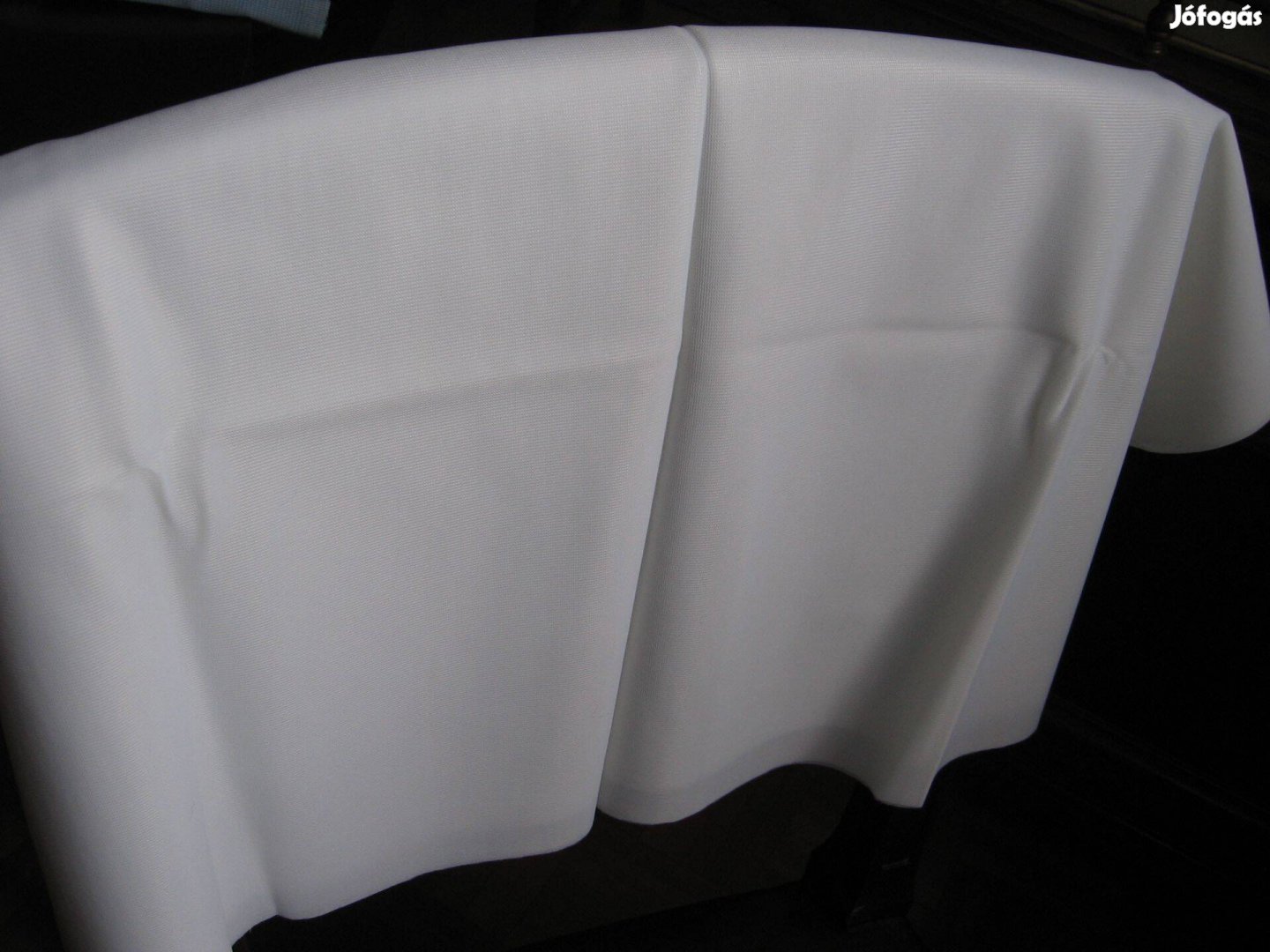 Fehér műszálas anyag - méteráru II6.