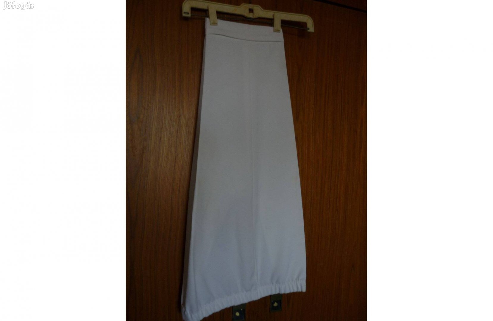 Fehér női bermuda nadrág M méret
