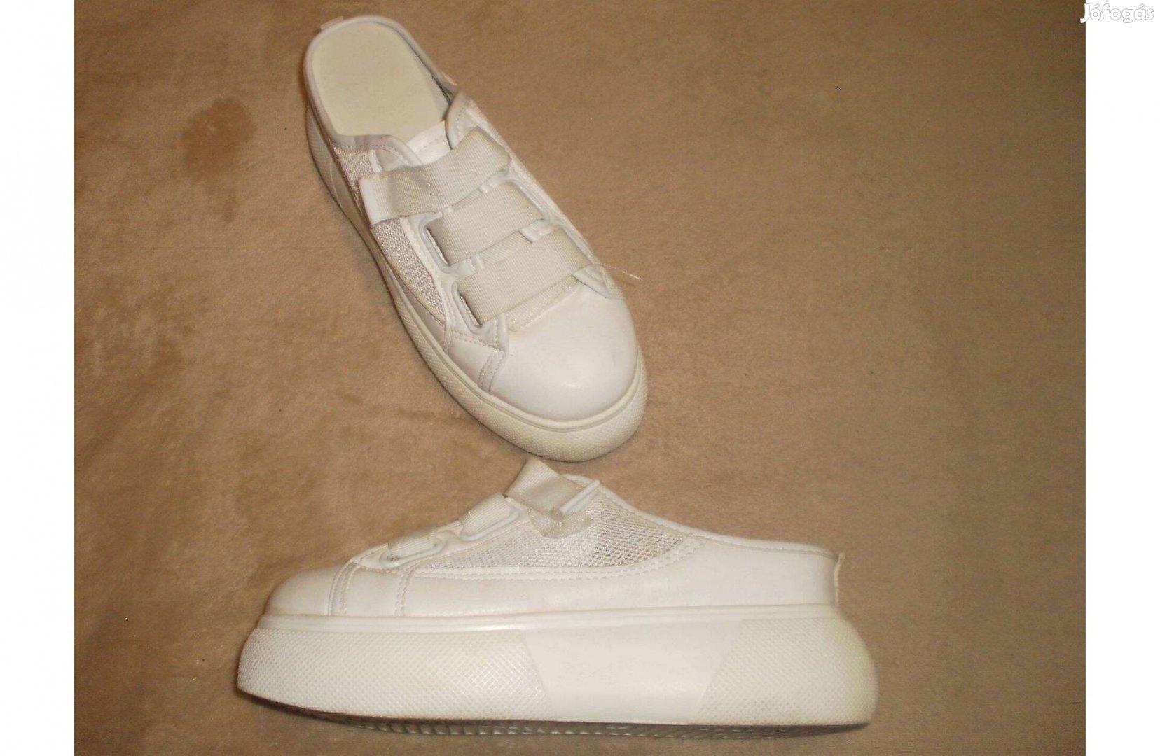 Fehér papucs-cipő