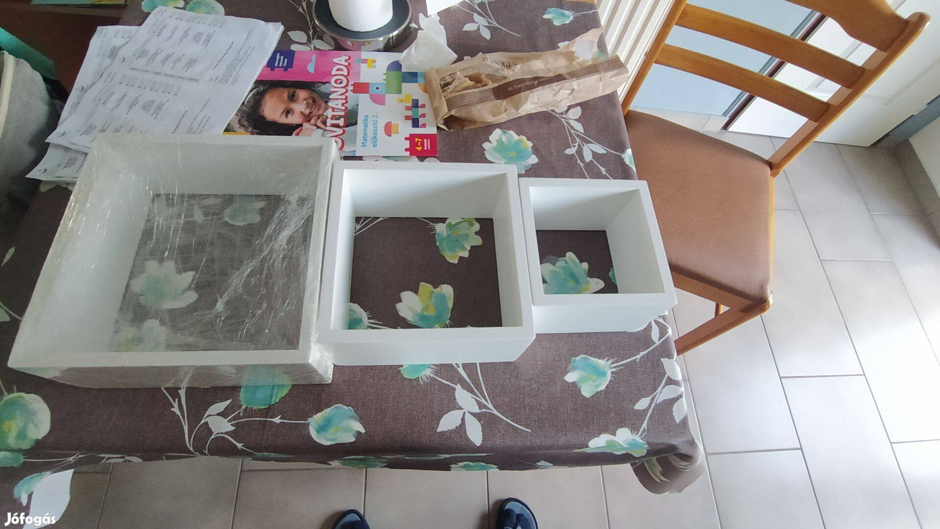 Feher polc készlet kocka alakúak, új állapotban