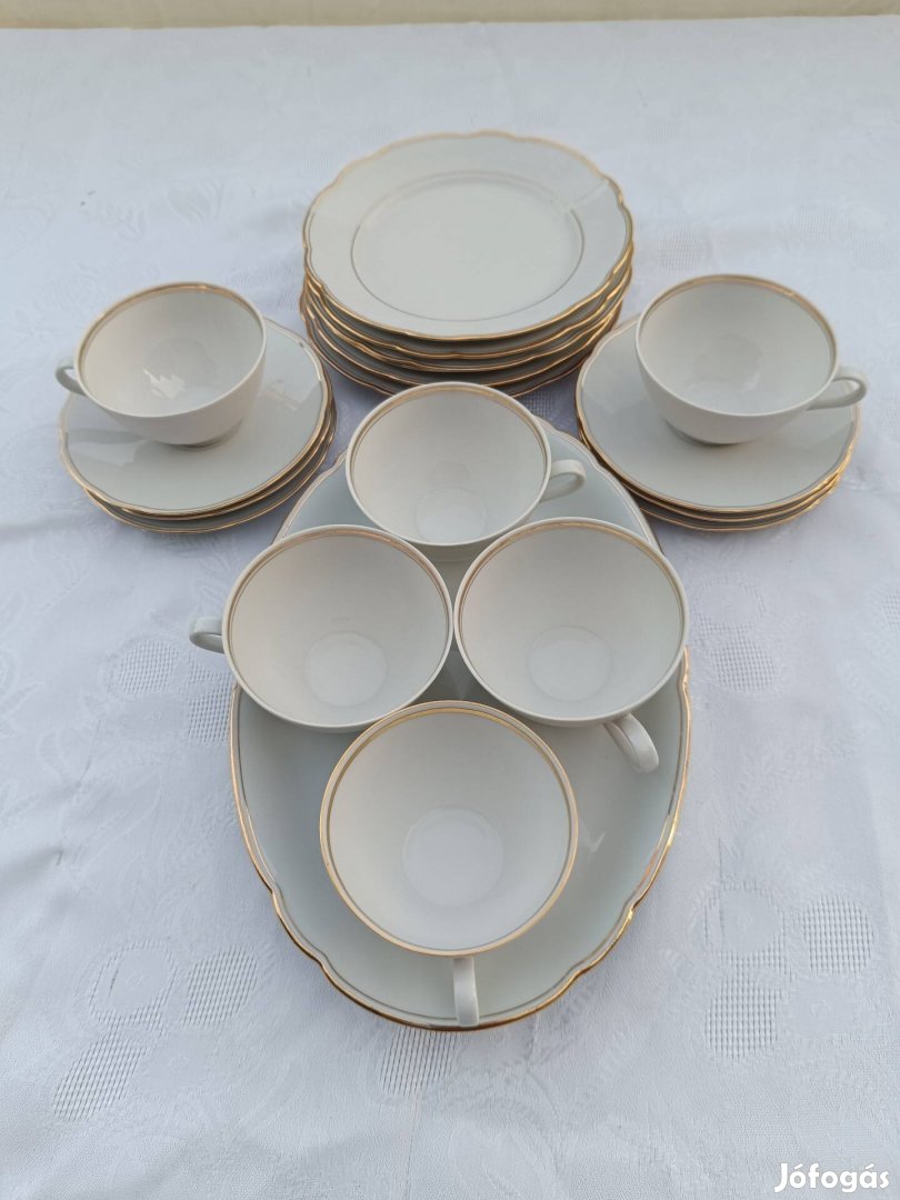 Fehér reggeliző készlet