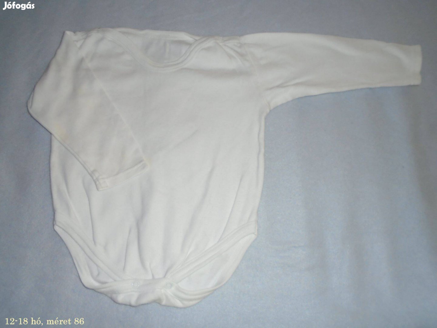 Fehér színű hosszú ujjú body 12-18 hó méret 86