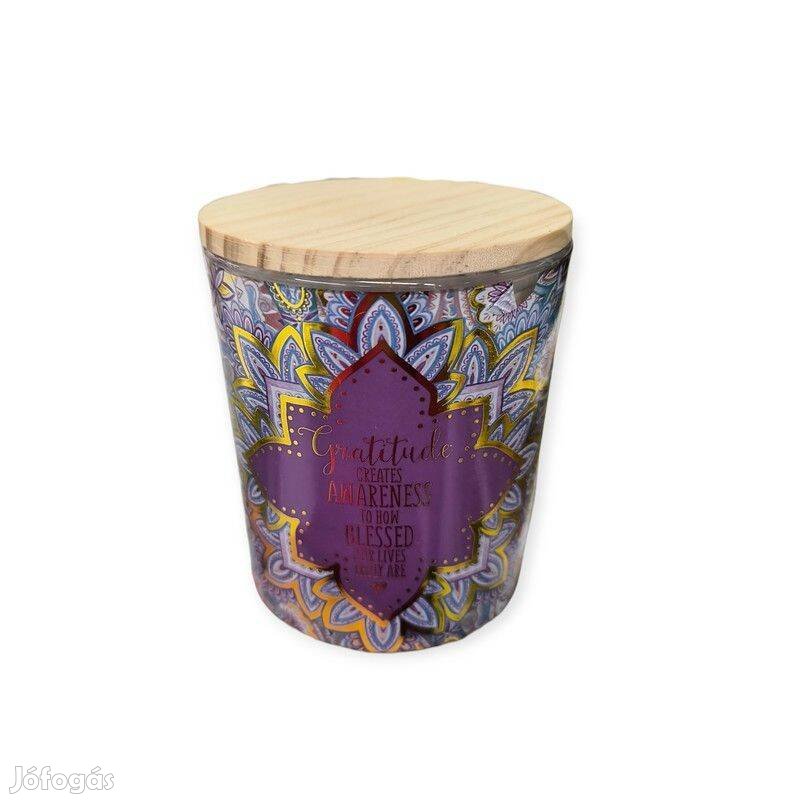 Fehér vaníliás illatgyertya díszes mintás üvegben