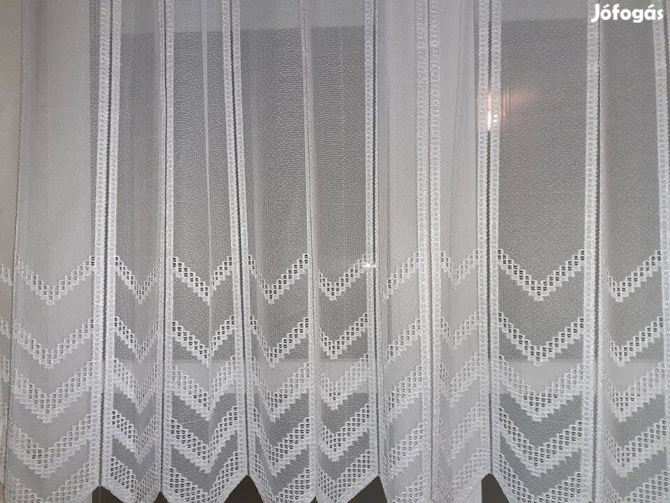 Fehér vitrázsos függöny 275m x 95 cm