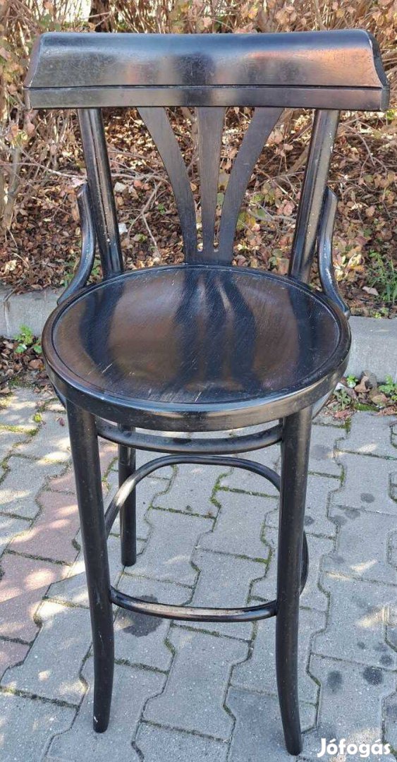 Feket thonet bárszék