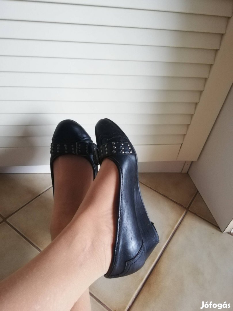 Fekete 38 as cipő Graceland 