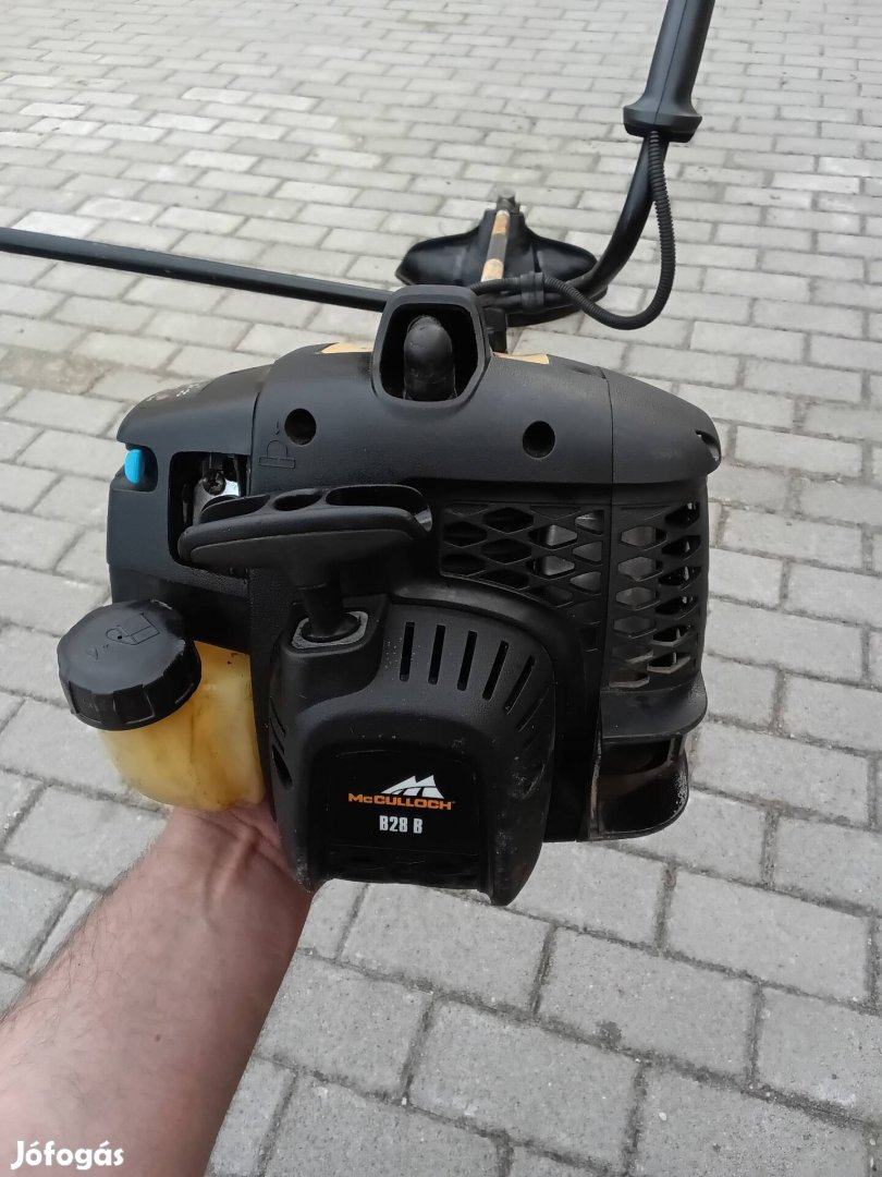 Fekete Husqvarna 128r Fűkasza 