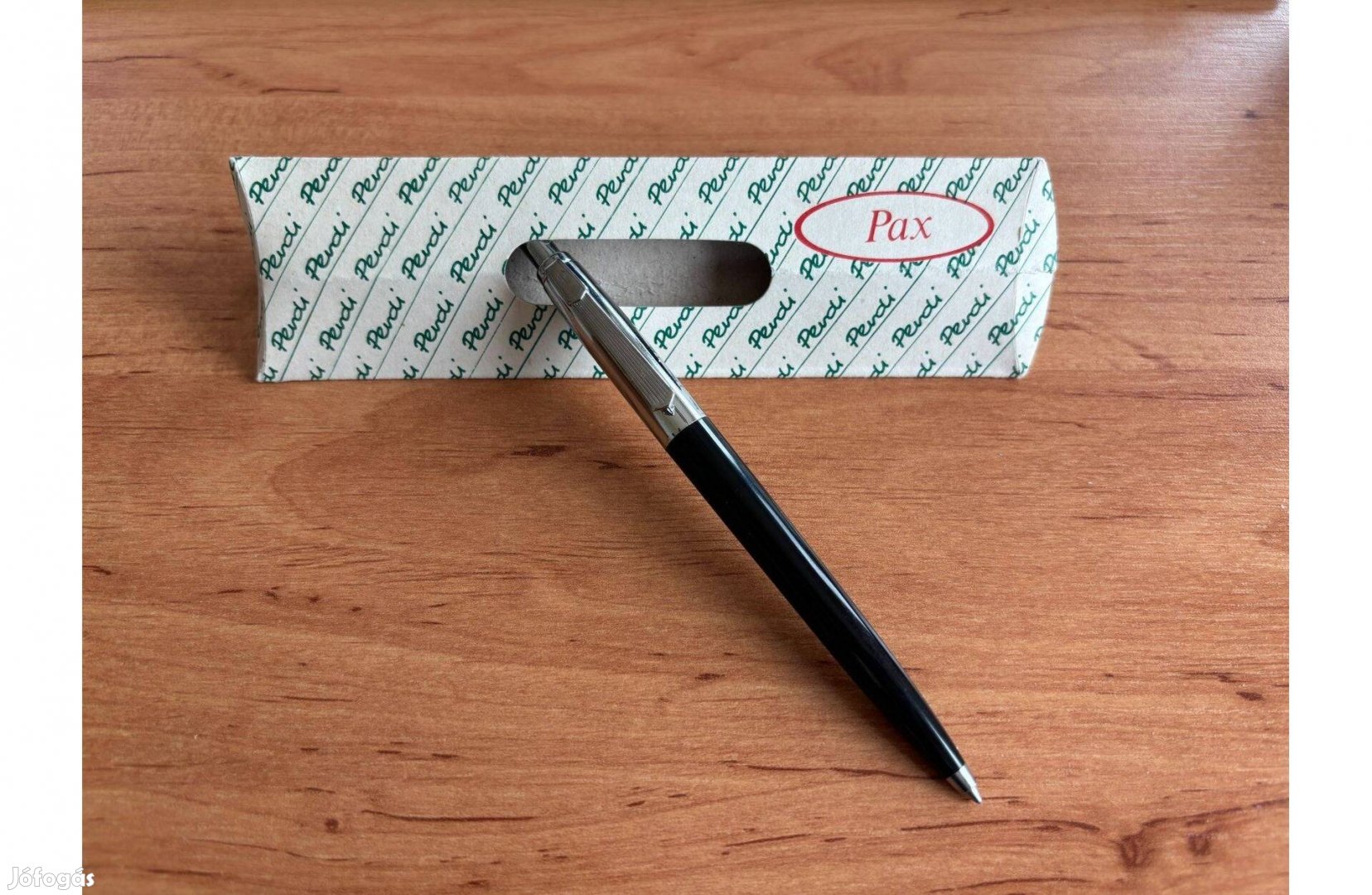 Fekete PAX toll eredeti csomagolásban