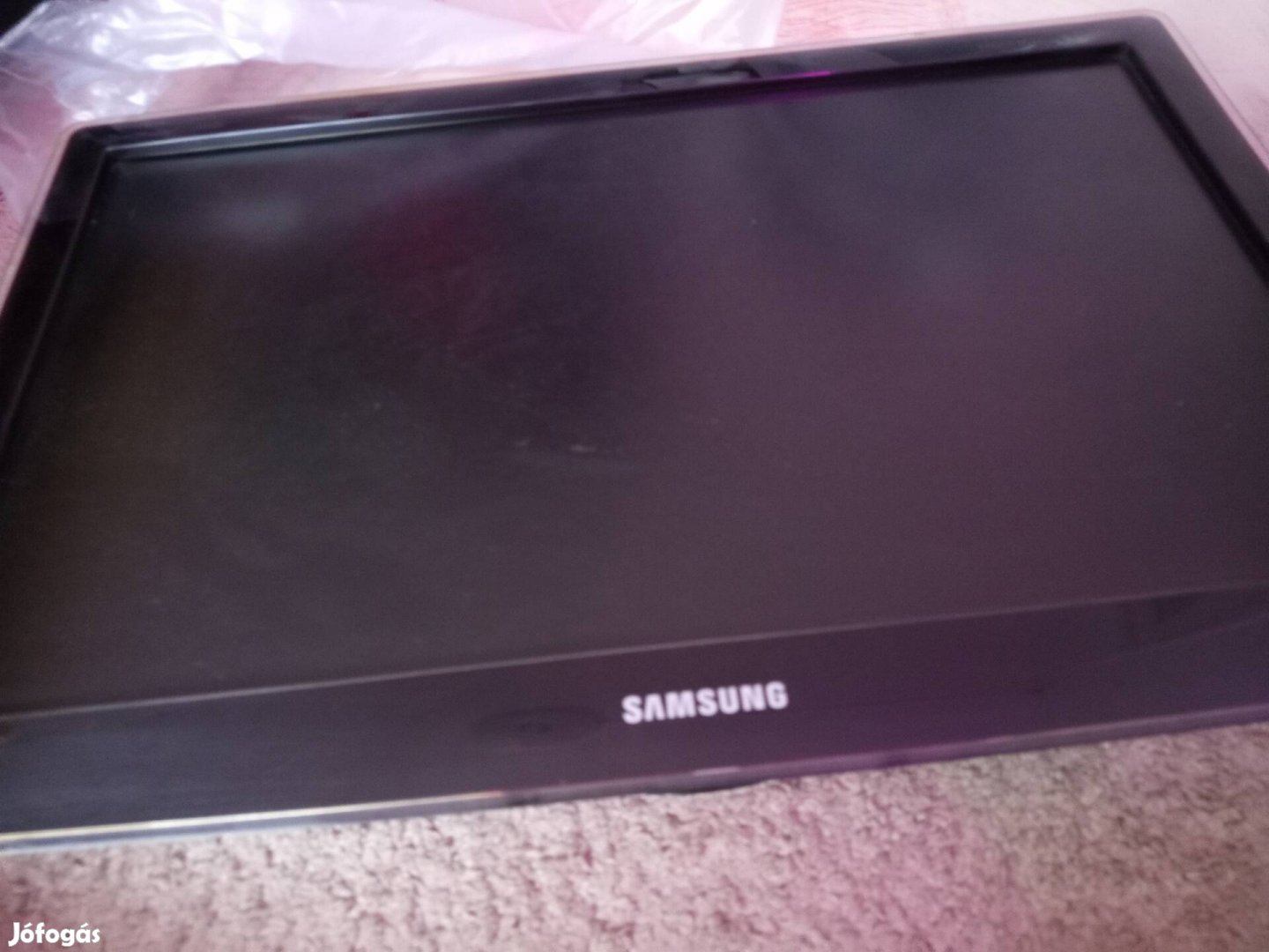 Fekete Samsung LCD tv