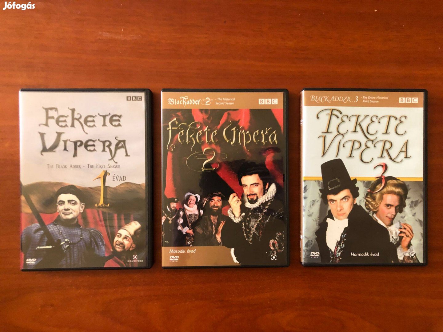 Fekete Vipera DVD 1-2-3 évad eladó