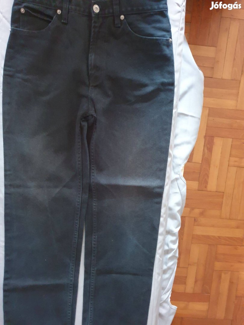 Fekete, férfi farmer 30 -as méretben