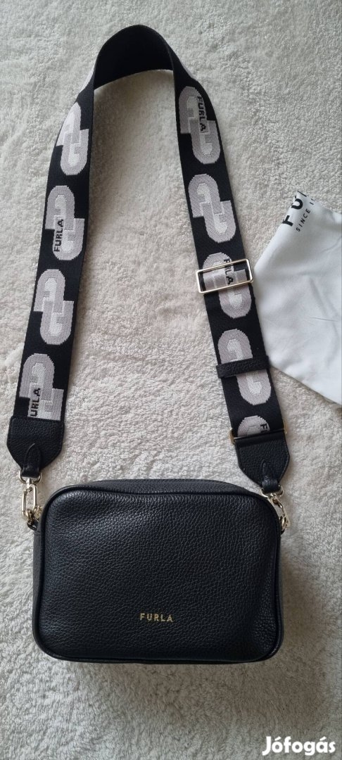 Fekete bőr Furla Real crossbody