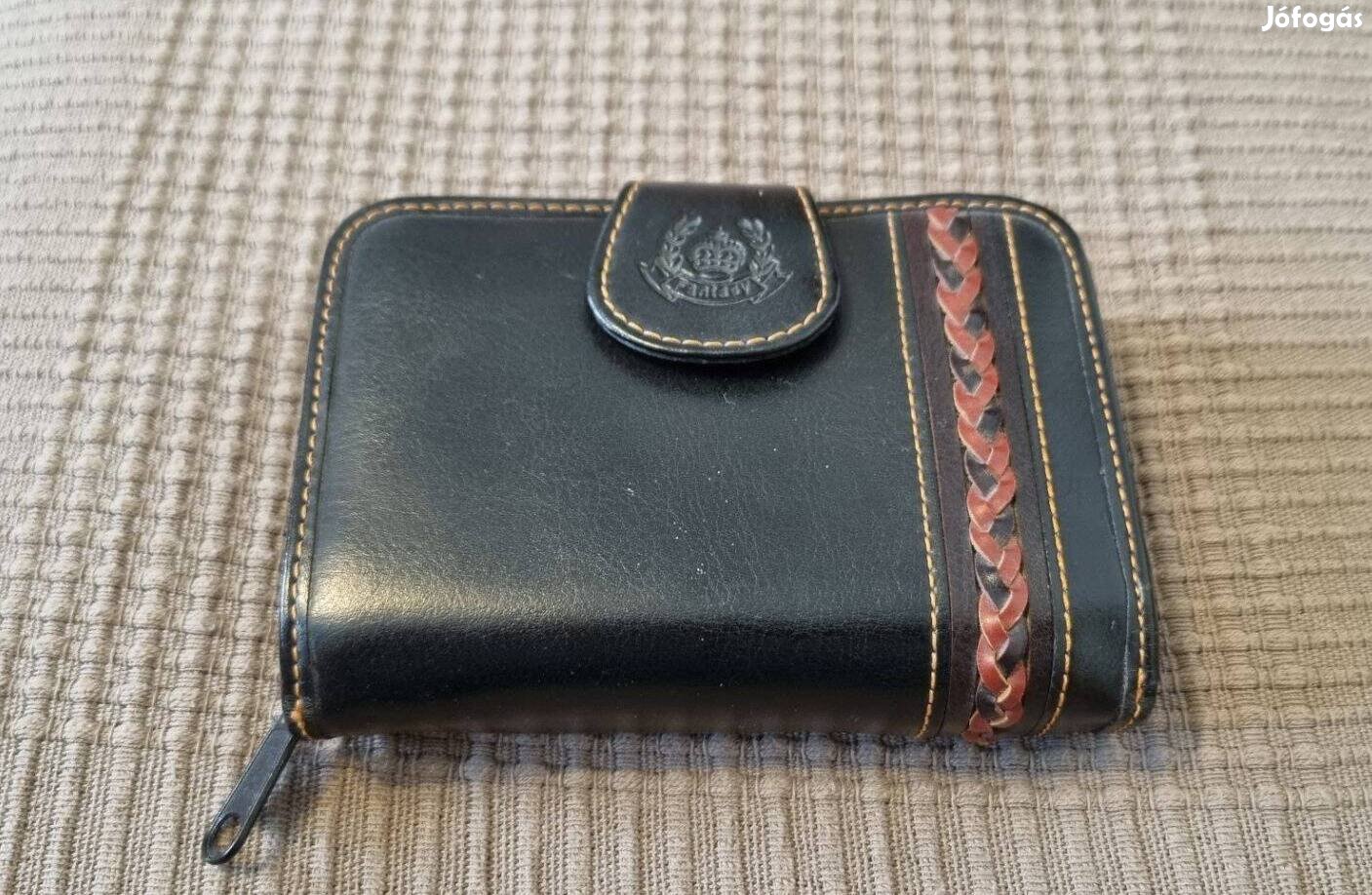 Fekete bőr pénztárca