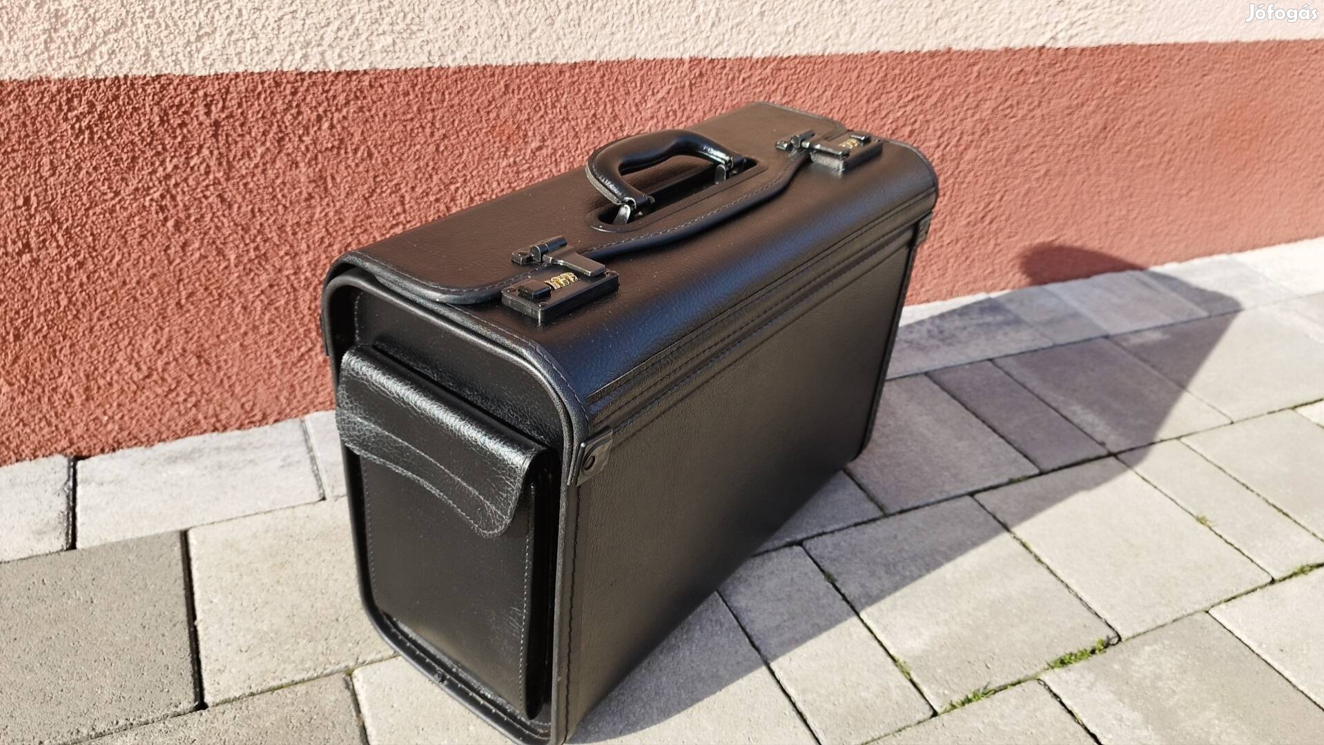 Fekete bőr táska 