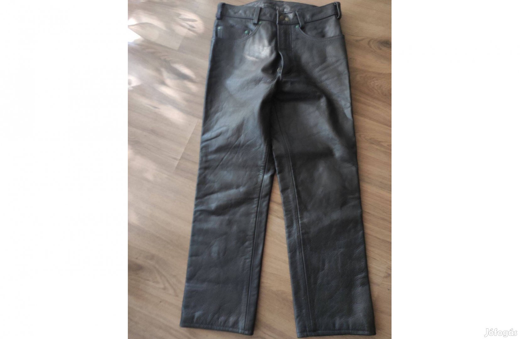 Fekete bőrnadrág, bőr nadrág
