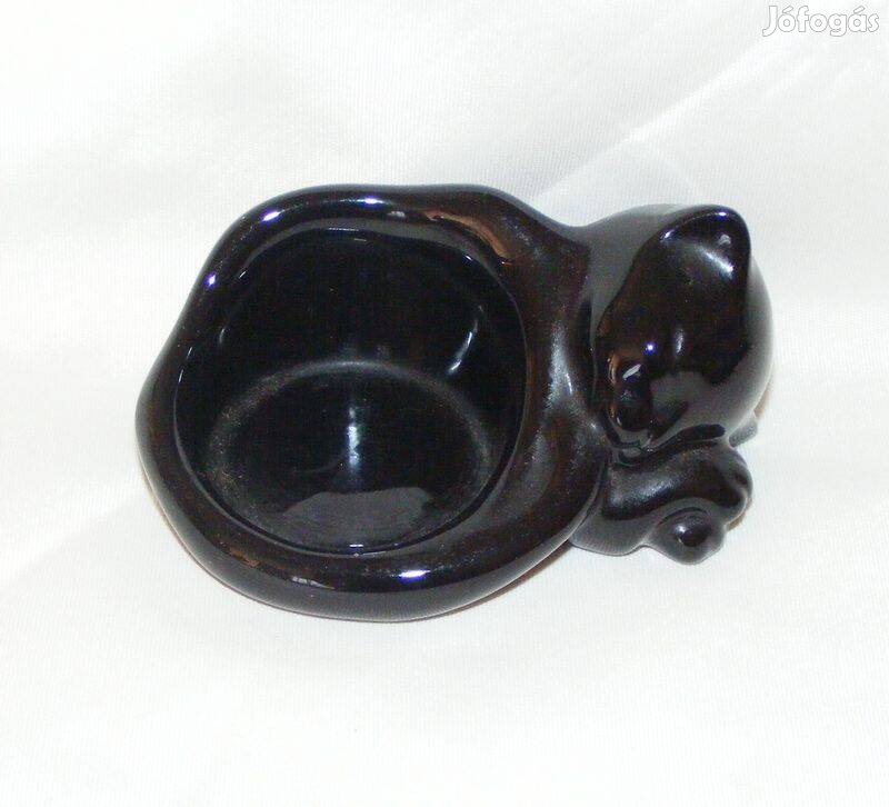 Fekete cica porcelán mécsestartó