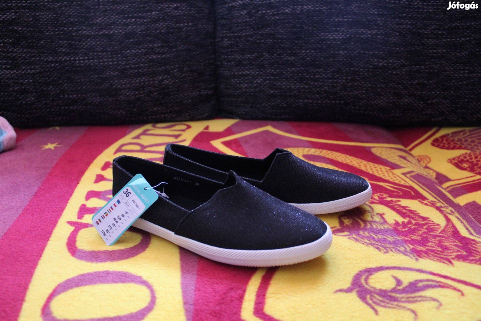 Fekete ezust slip on noi cipo, 36, Uj