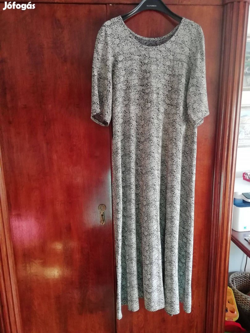 Fekete-fehér apró virágmintás nyári ruha, M-es méret
