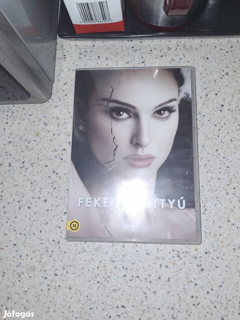 Fekete hattyú DVD Film