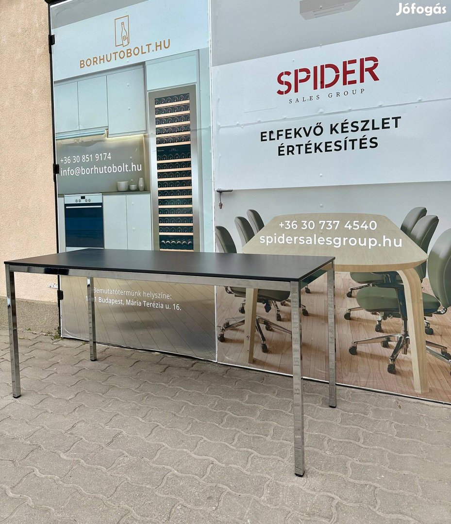 Fekete íróasztal, étkezőasztal, 160x60 cm méretű - használt íróasztal