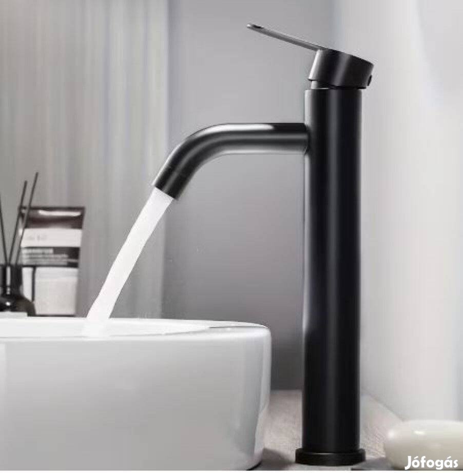 Fekete mosdócsaptelep, csap