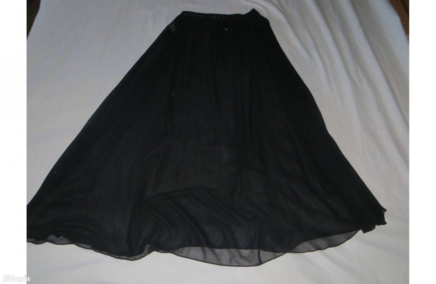 Fekete muszlin alsószoknya 40-42-s h:86 cm db:56-94 cm