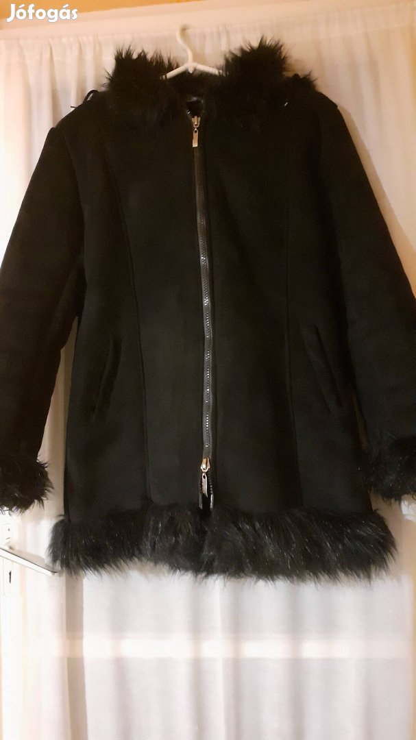 Fekete női irha szerű kabát eladó
