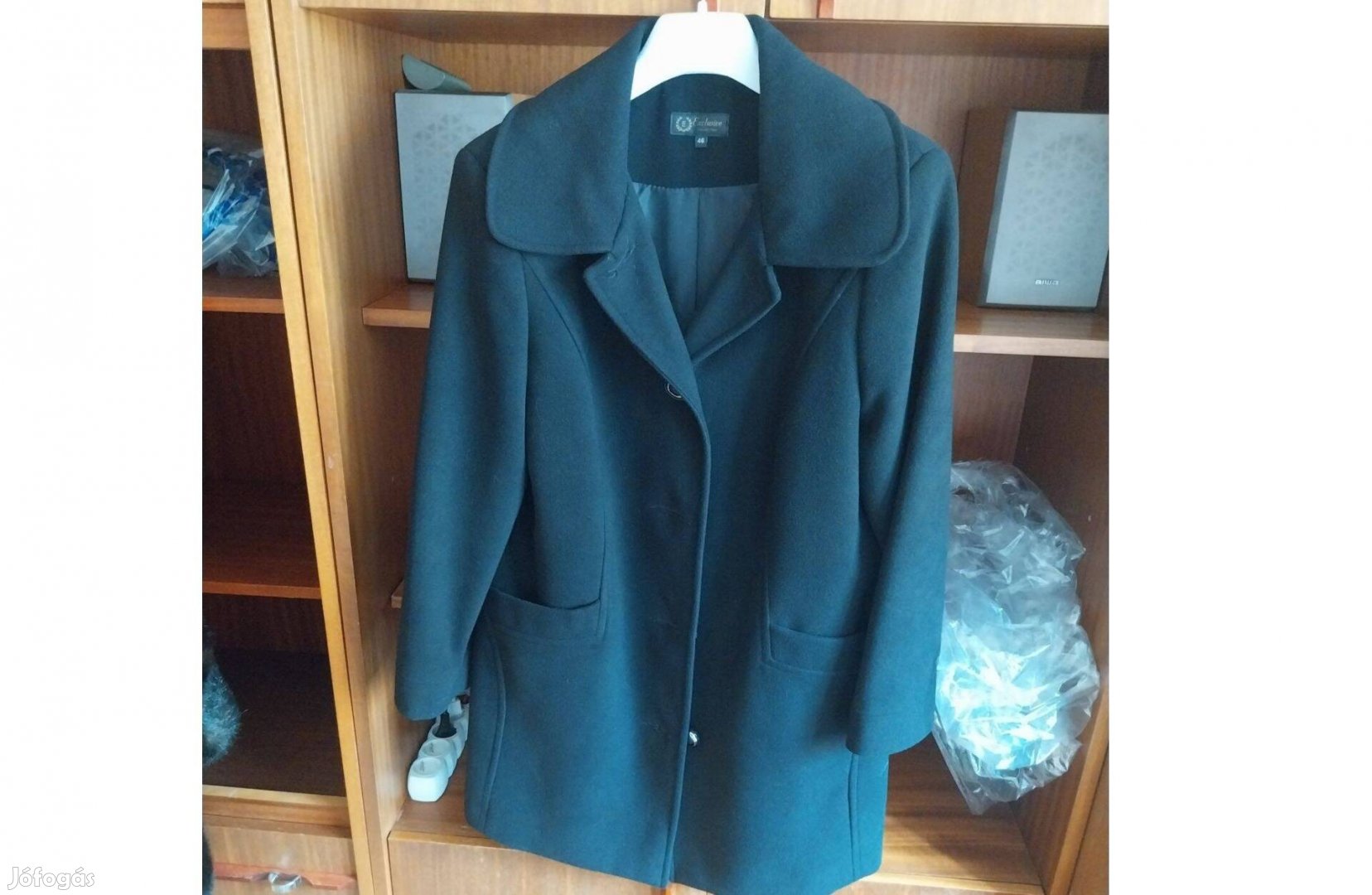 Fekete női téli kabát