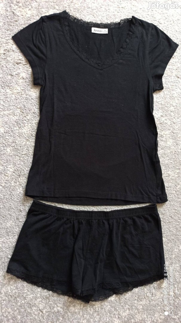Fekete pamut rövid ujjú, rövidnadrágos pizsama S-es