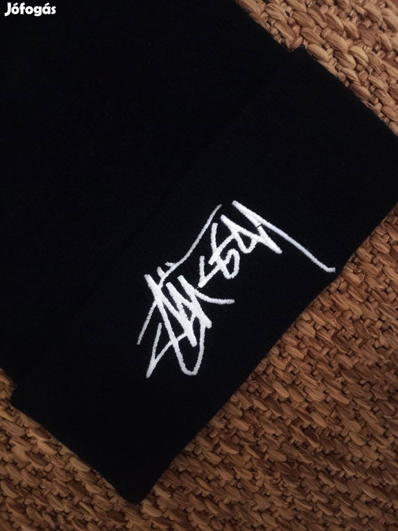 Fekete stüssy sapka
