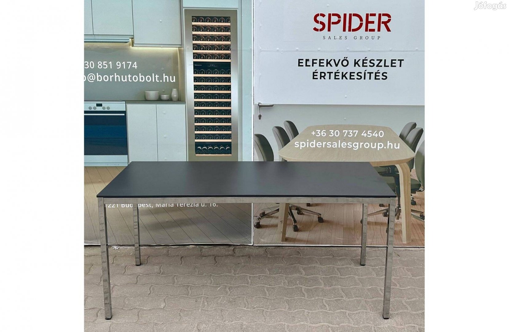 Fekete színű asztal, íróasztal, étkezőasztal - 160x60 cm, használt