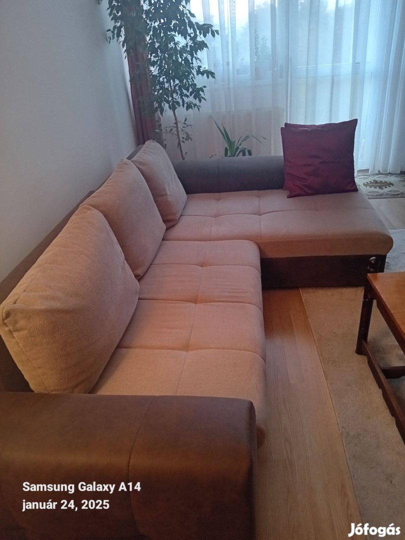 Fekhellyé alakítható kanape
