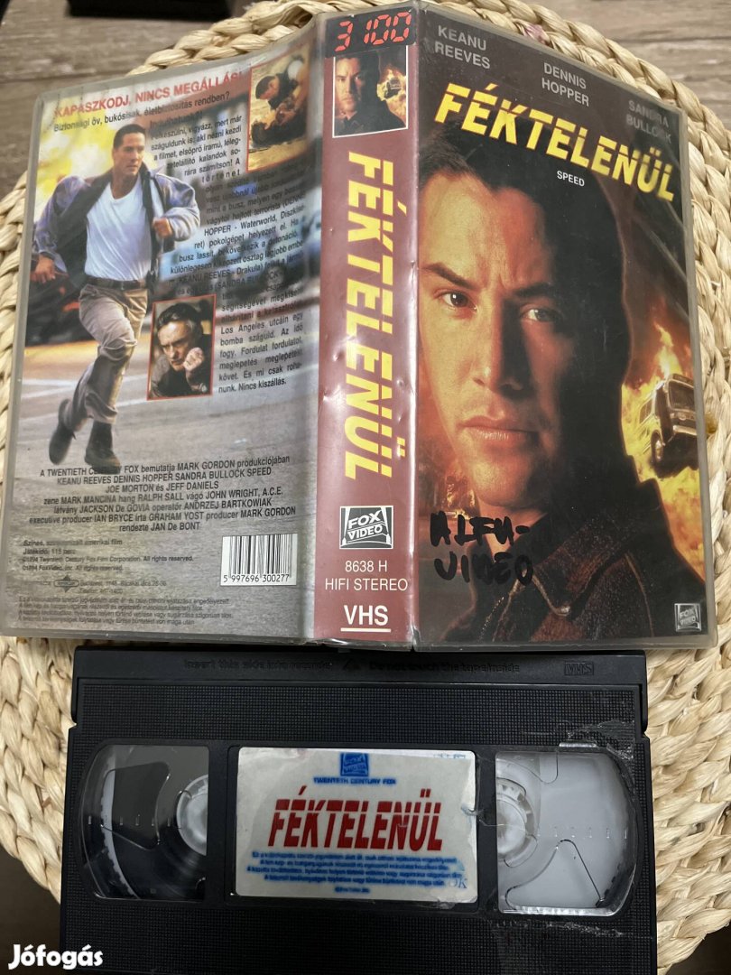 Féktelenűl vhs