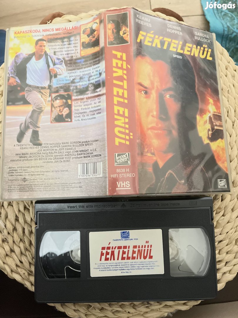 Féktelenűl vhs