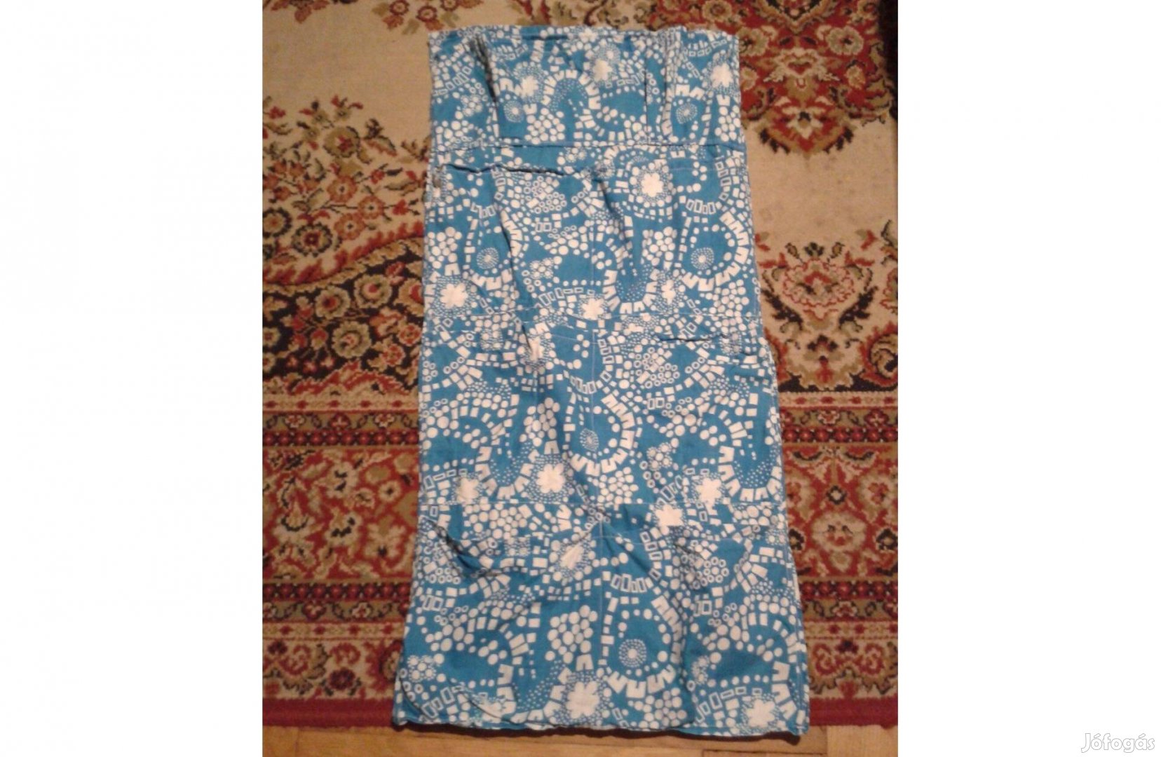 Felakasztható pipere tároló