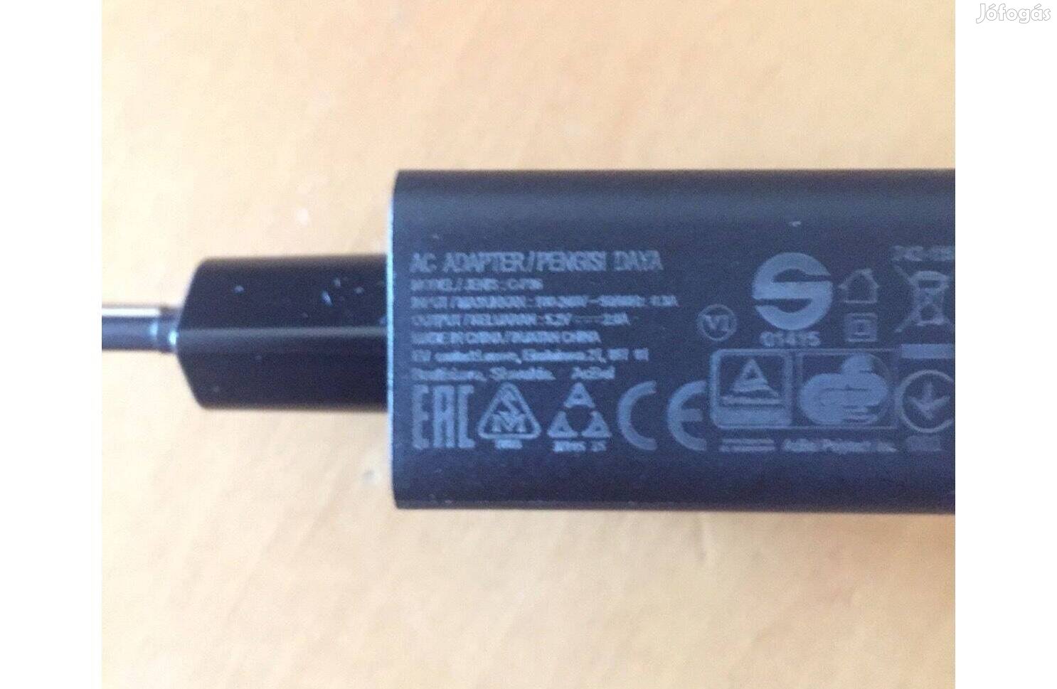 Féláron Lenovo C-P36 Hálózati töltő USB aljzat (5V / 2000mA, kábellel)