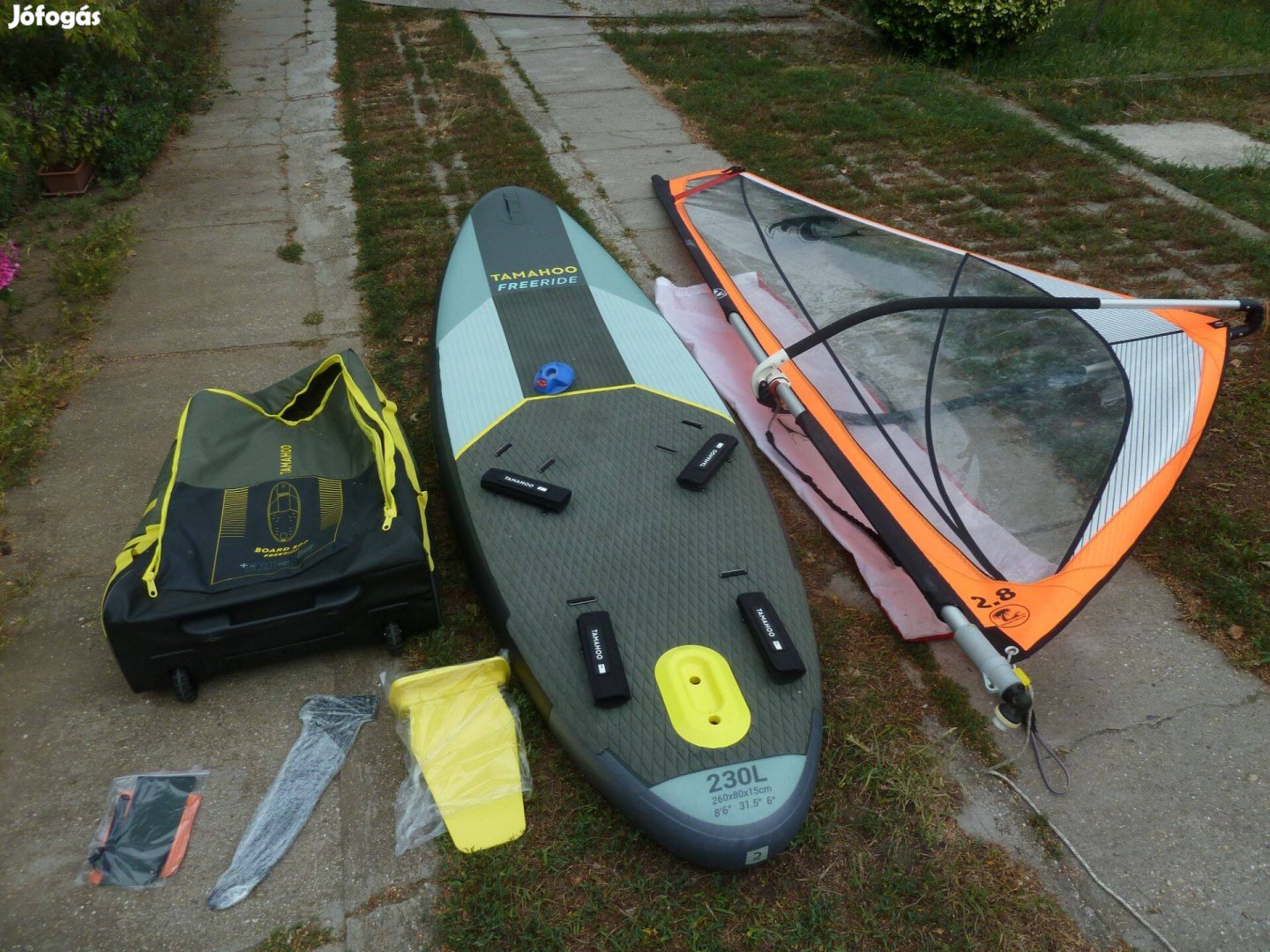 Felfújható surf szörf gyerek riggel eladó . Új garanciális Tamahoo de