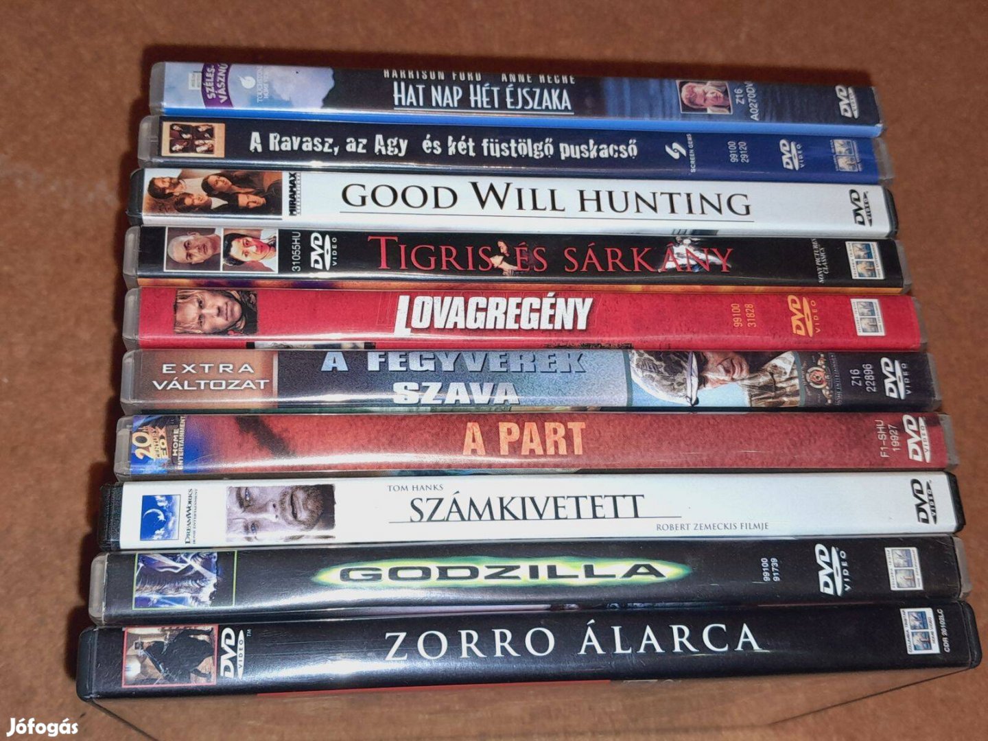 Feliratos DVD -k ( Godzilla Számkivetett A part A fegyverek szava )