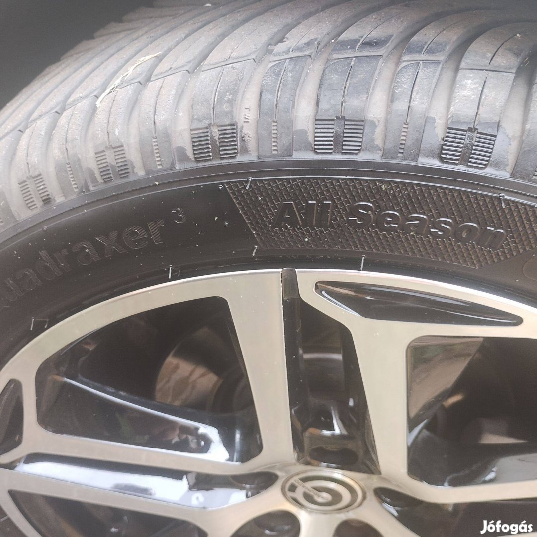 Felni négy évszakos gumival